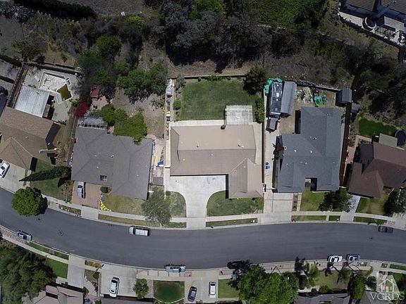4th image of 134 Lucero St