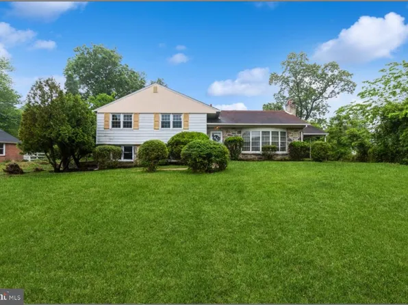 1008 Richmond Rd, Broomall, PA 19008