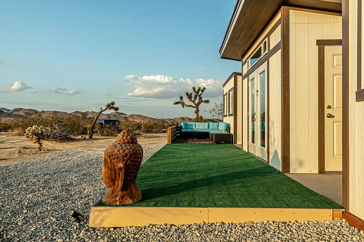 Building Photo - 60275 Verbena Rd