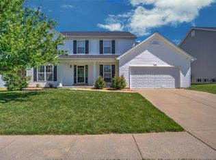 315 Rustic Oaks Dr, Wentzville, MO 63385