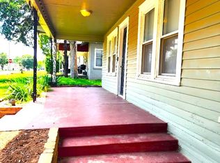 2 Bed 1 Bath Plus Bonus Room In Youngs Englewood Add Nw Okc, Oklahoma City, OK 73107