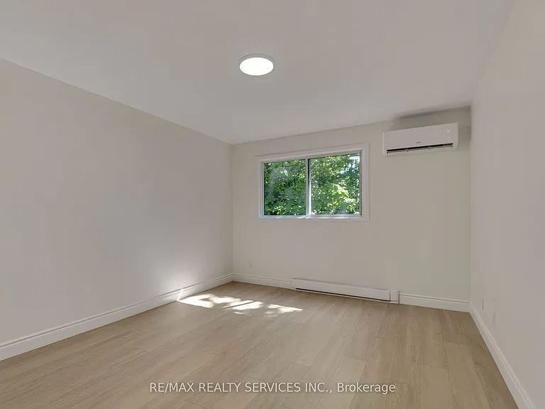 1140 Tavistock Dr #8 — Photo 10