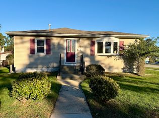 210 N Wright St, Griffith, IN 46319