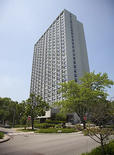 5100 N Marine Dr Photo 1