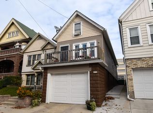 1870 N Warren Ave, Milwaukee, WI