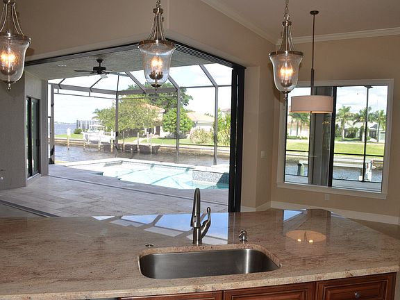 3rd image of 14 Hibiscus Dr
