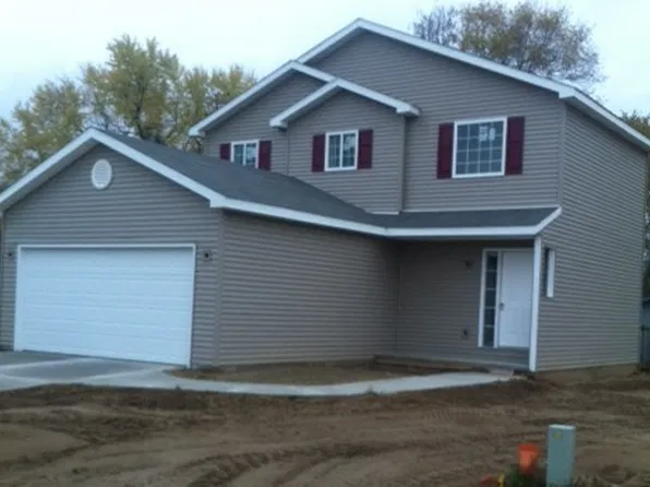 30 Fountain Park Dr, Waterford, MI 48327