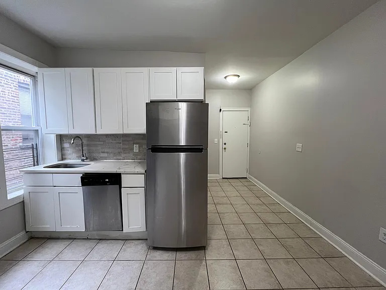39 Broadway #34E — Photo 2