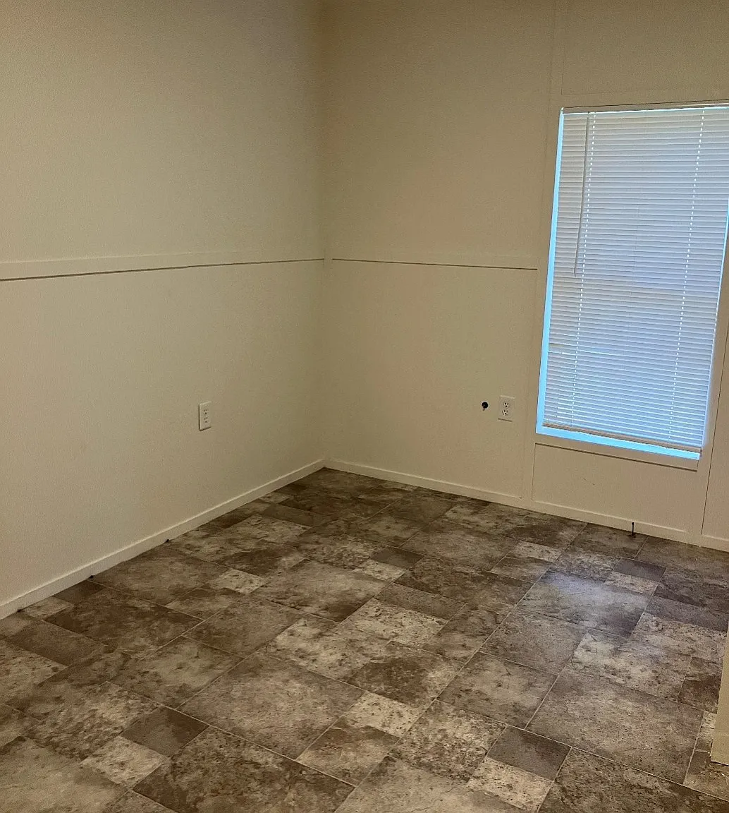 2 bed, $1,250 — Photo 2