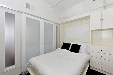 Rented by Eisenberg Exclusives