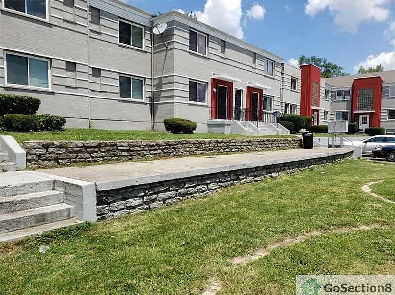 7875 Reading Rd, Cincinnati, OH 45237 | Zillow