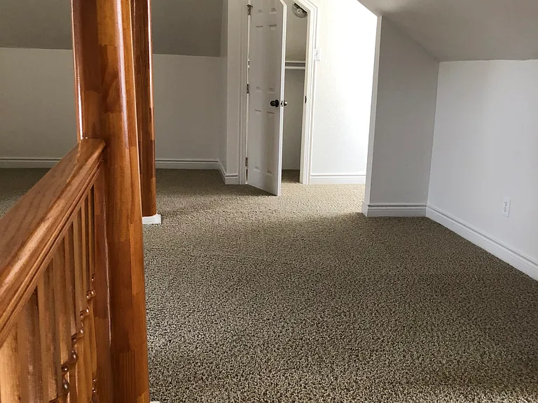 4122 Drake St #B — Photo 15