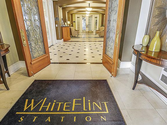 Entry into White Flint Station