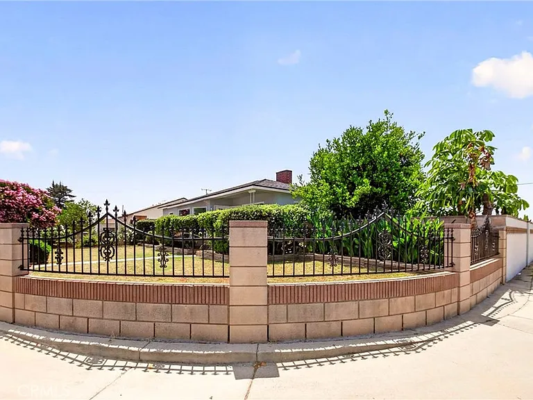 639 N Nora Ave — Photo 5