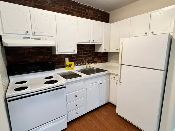54 S Huntington Ave, Boston, MA