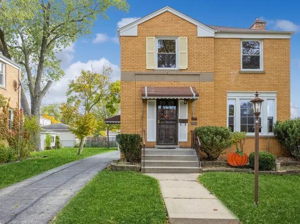 2311 S 3rd Ave, North Riverside, IL 60546
