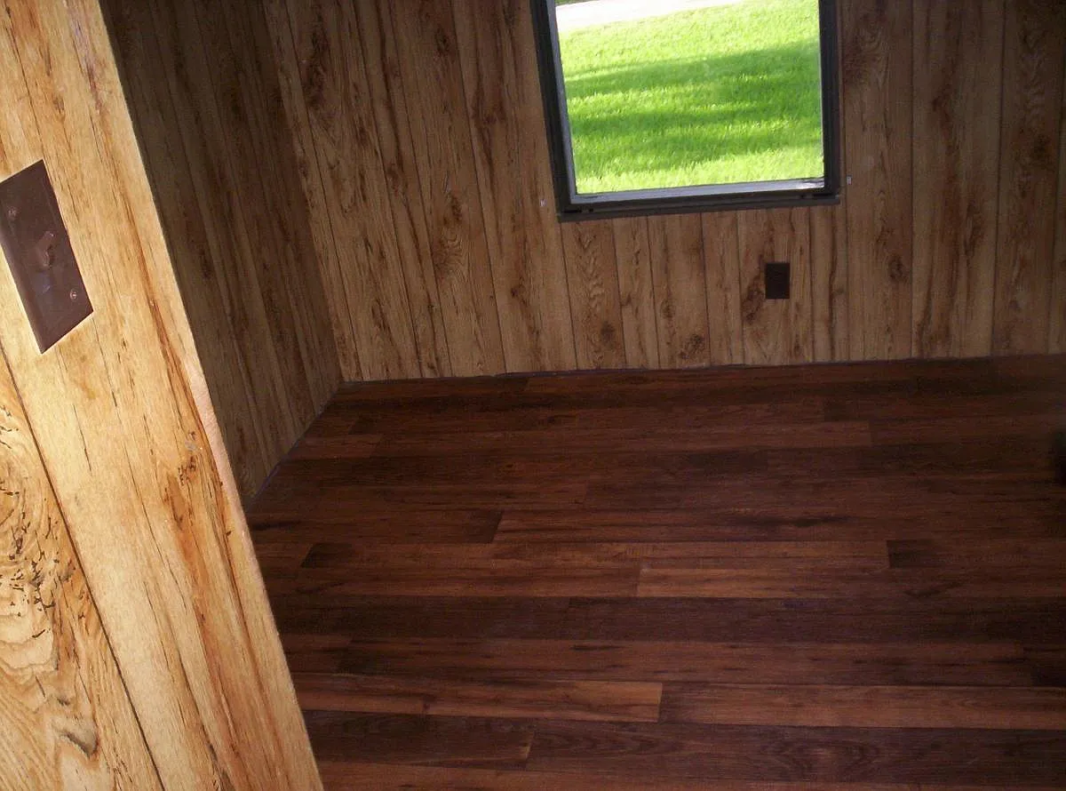 547 Creekside Drive — Photo 4