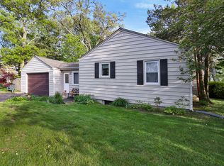 16 Wilson Ave, Amityville, NY 11701