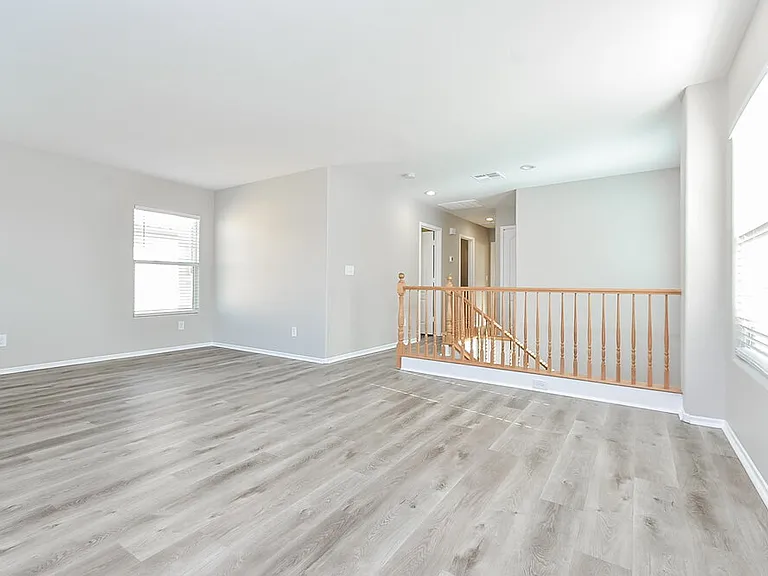 7620 Emerald Ridge Ct — Photo 11