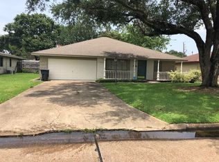 4930 Foster Ave, Groves, TX 77619