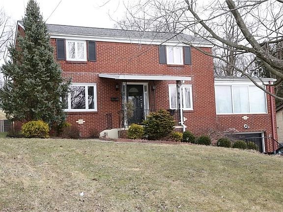3rd image of 14231 Caroline Dr