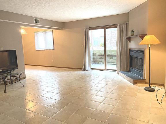 4th image of 1916 Tracy Dr APT 38