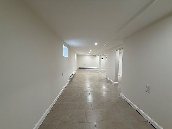 4th image of 356 Carnegie Pl #1A