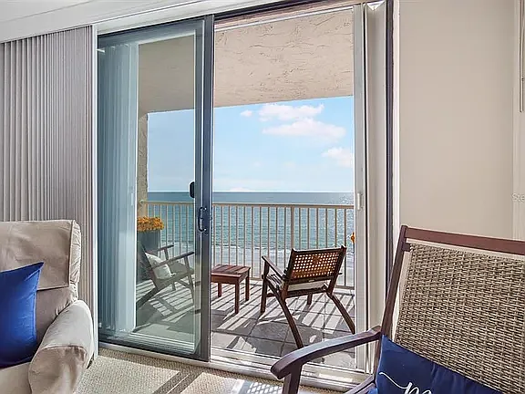 18650 Gulf Blvd #712 — Photo 23