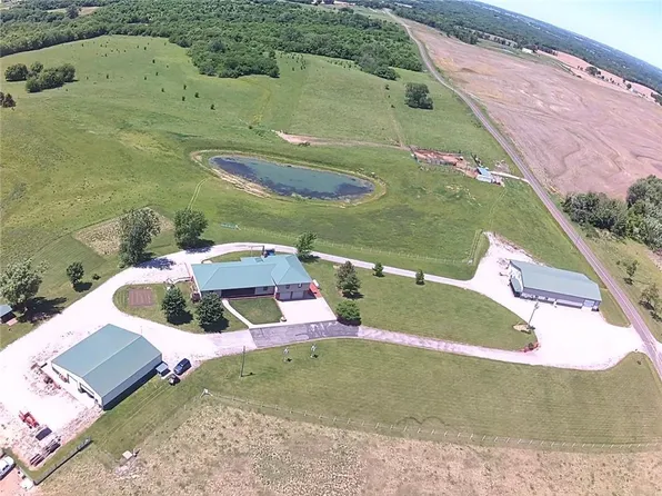 3600 NE State Rte W, Weatherby, MO 64497