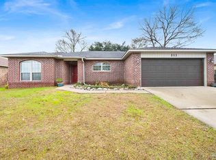 213 Millet Cir, Cantonment, FL 32533