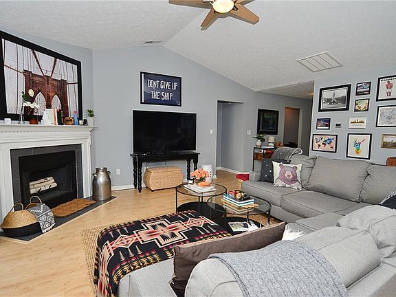4th image of 6204 Copeland Lakes Ln