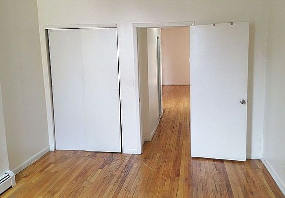 2nd image of 105 W 105th St APT 3A