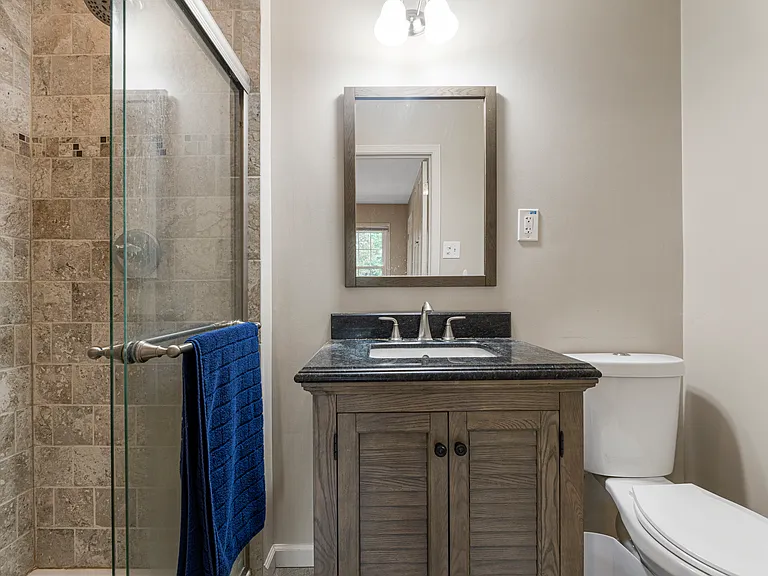 8383 Somerset Dr — Photo 14