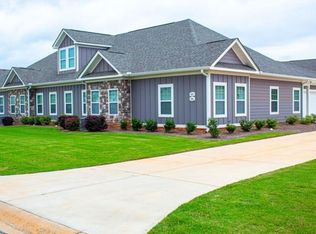 504 Nandina Ct, Warner Robins, GA 31088