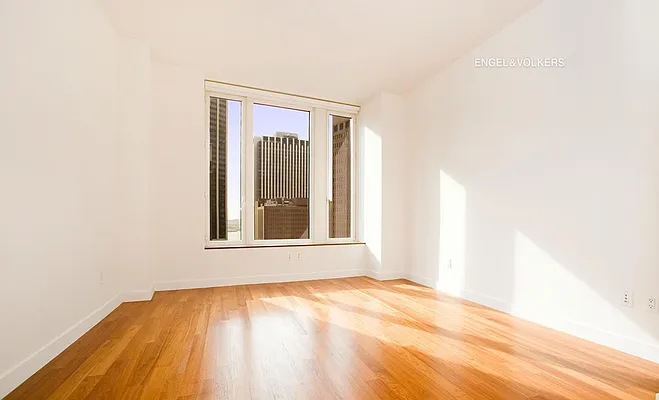 Sold by Engel & Völkers New York City | media 13
