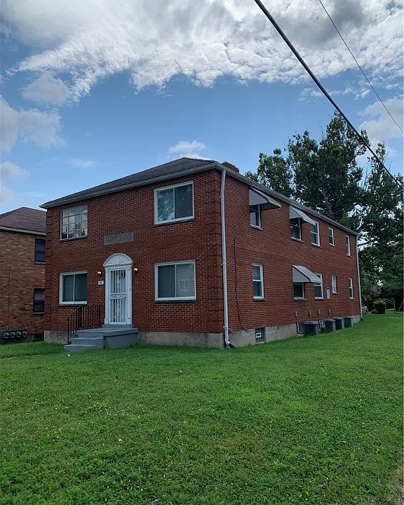 1st image of 102 E Norman Ave