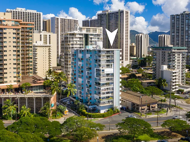 204 Kapahulu Ave #303 — Photo 3