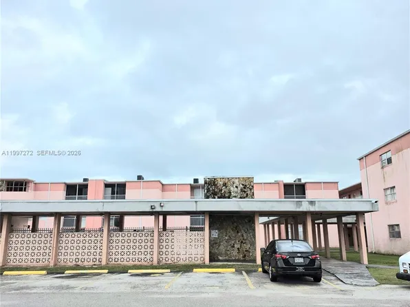 19771 SW 114th Ave APT 129, Miami, FL 33157