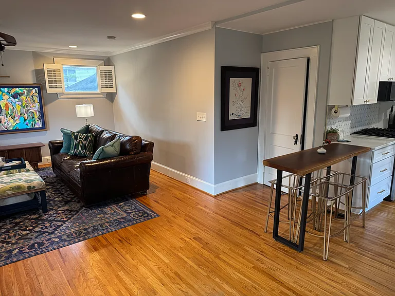 2120 Chesterfield Ave — Photo 13