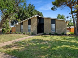 3402 Ridgemoor Dr, Garland, TX 75044