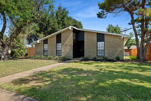 3402 Ridgemoor Dr Photo 1