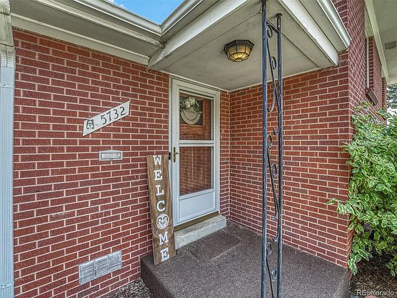 2nd image of 5732 E Gunnison Pl