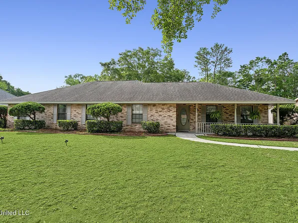 4010 Driftwood Dr, Picayune, MS 39466