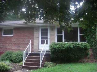 13315 Jade St, Cumberland, MD 21502