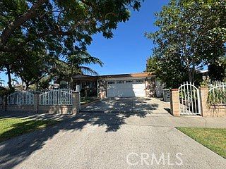 1st image of 617 S Corwin Ct