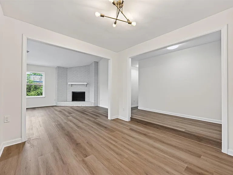 24014 Nomini Hall Ln — Photo 5