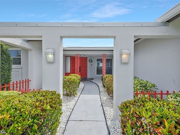 4th image of 3111 SE 22nd Pl