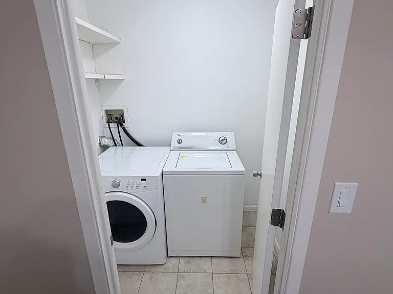 4458 Periwinkle Ln #4458 — Photo 10