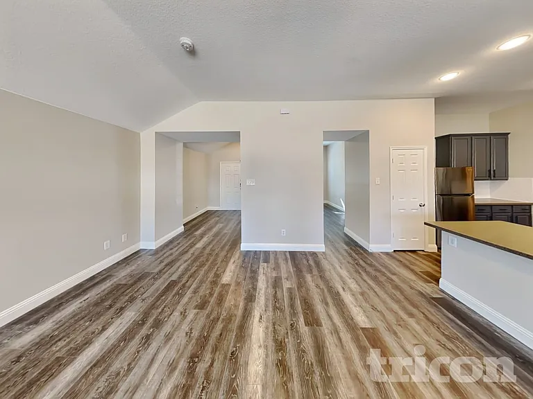 12608 Summerwood Dr — Photo 3