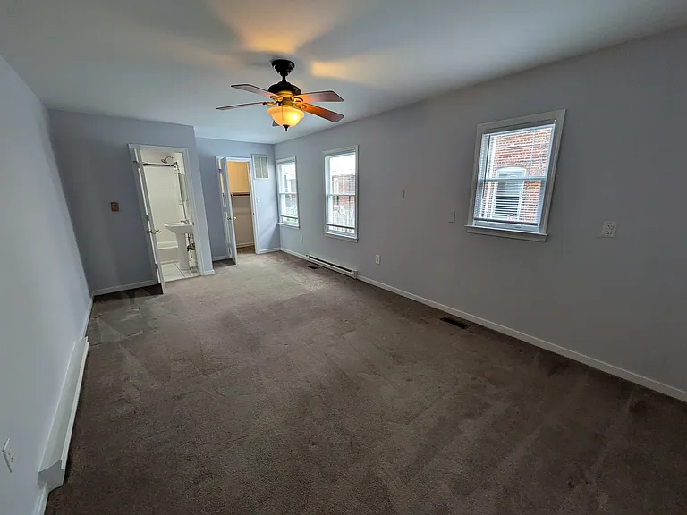3302 Kensington Ave #3302 — Photo 12